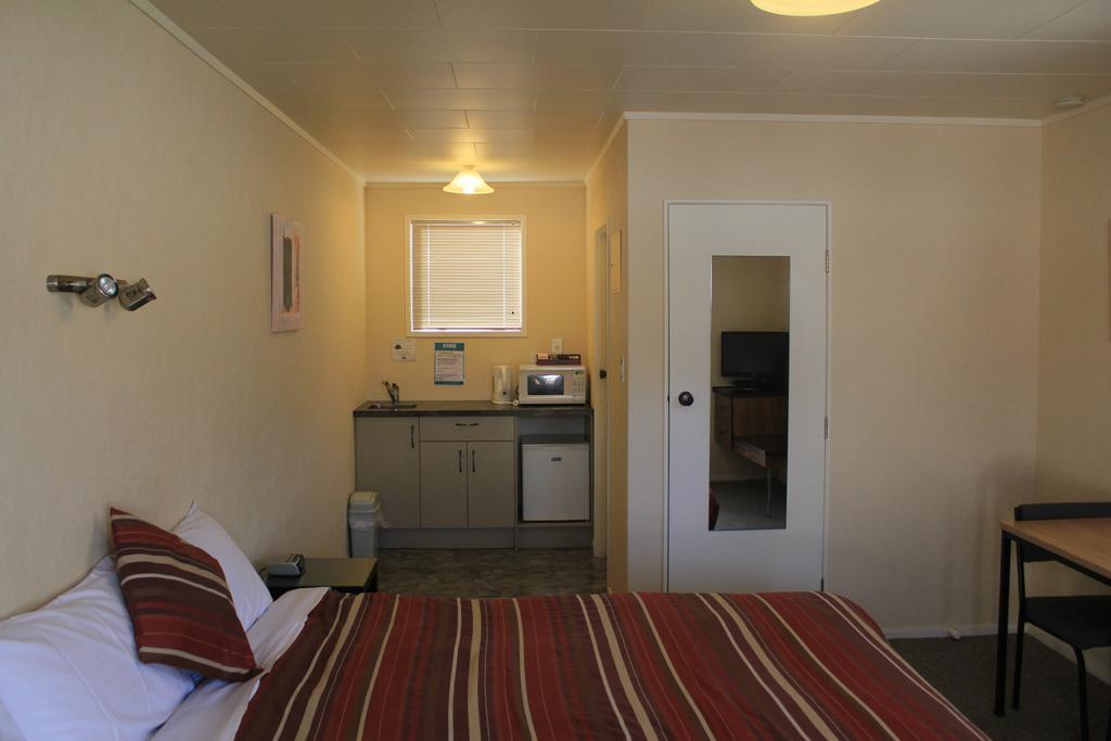 Coronation Court Motel New Plymouth Kültér fotó
