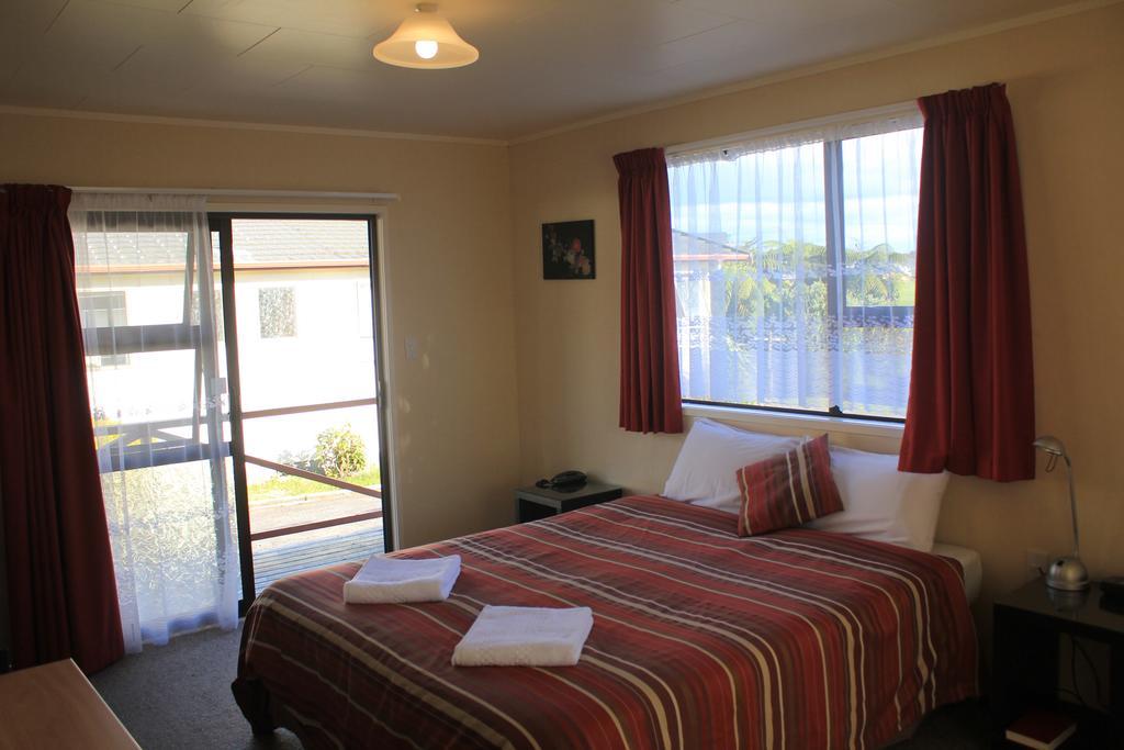 Coronation Court Motel New Plymouth Kültér fotó